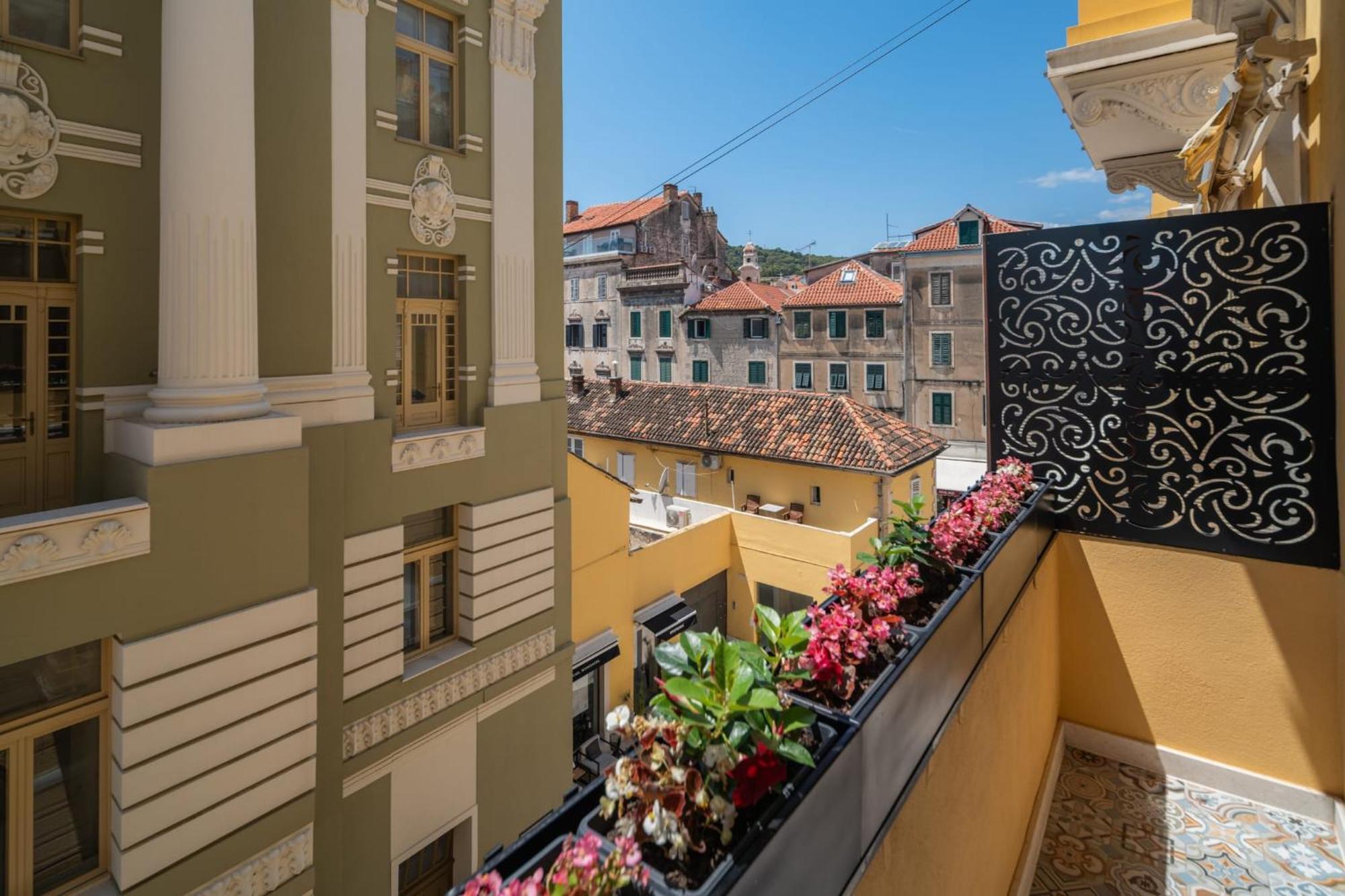 Monamel Luxury Suites Split Extérieur photo